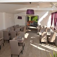 Notre salle côté terrasse