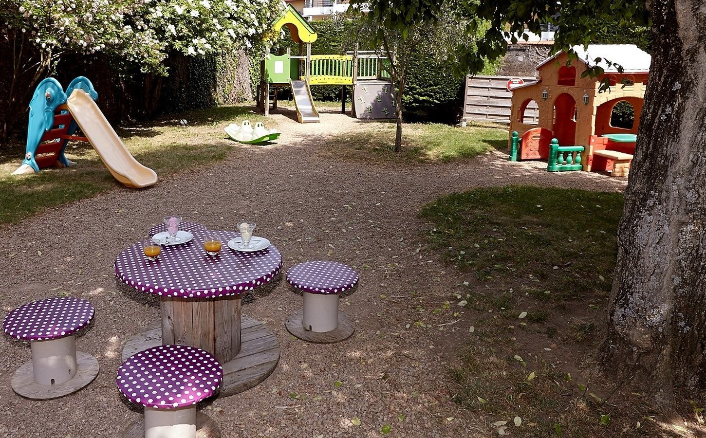 Pour occuper les petits et rassurer les plus grands